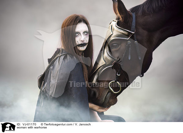 Frau mit Kriegspferd / woman with warhorse / VJ-01170